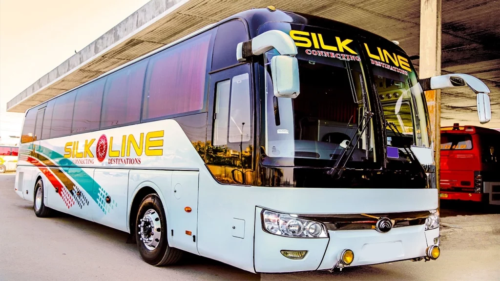 silkline-bus-exterior-main